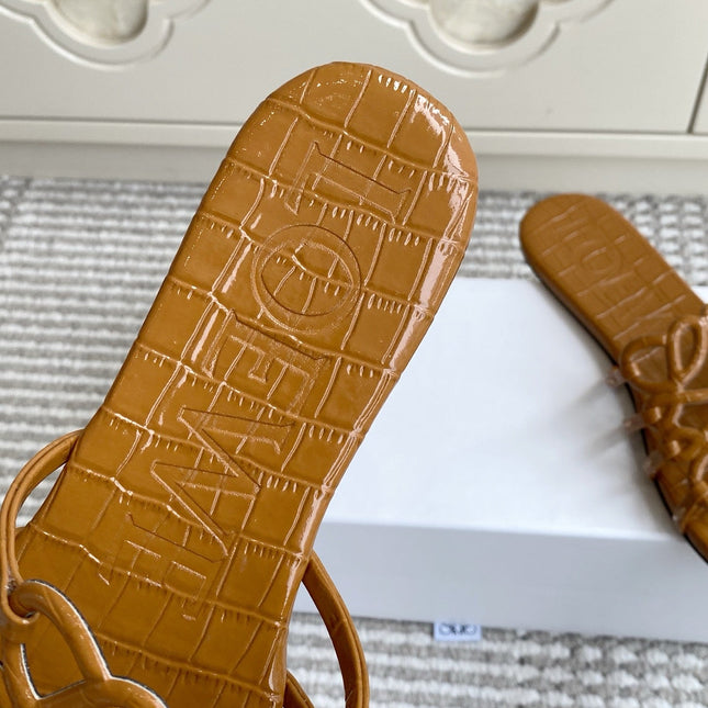 LOEWE 26S SLIDE SANDALS IN CARAMEL BROWN CROC-EMBOSSED PATENT CALFSKIN