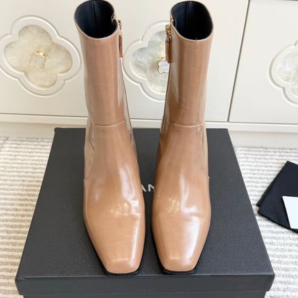 CHANEL 26S HIGH HEEL ANKLE BOOTS 70 MM IN BEIGE CALFSKIN SQUARE TOE