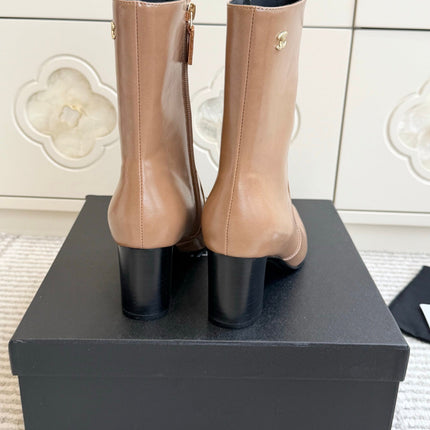 CHANEL 26S HIGH HEEL ANKLE BOOTS 70 MM IN BEIGE CALFSKIN SQUARE TOE