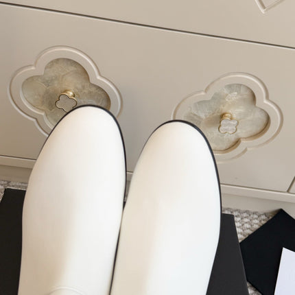 CHANEL 26S SHORT BOOTS IN WHITE CALFSKIN