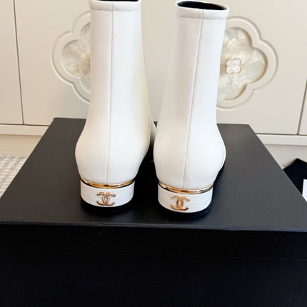 CHANEL 26S SHORT BOOTS IN WHITE CALFSKIN