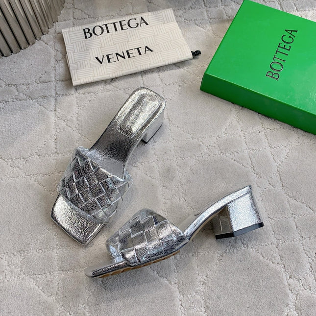BOTTEGA VENETA 26S SQUARE-TOE HIGH-HEEL SANDALS 50 MM IN SILVER LAMBSKIN