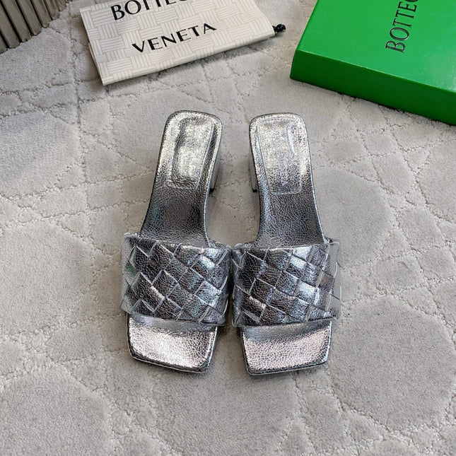 BOTTEGA VENETA 26S SQUARE-TOE HIGH-HEEL SANDALS 50 MM IN SILVER LAMBSKIN