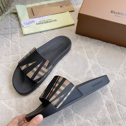 BURBERRY 26S CHECK PRINT RUBBER SLIDES IN BLACK BEIGE CALFSKIN