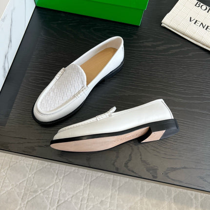 BOTTEGA VENETA 26S WOVEN LOAFERS IN WHITE LAMBSKIN