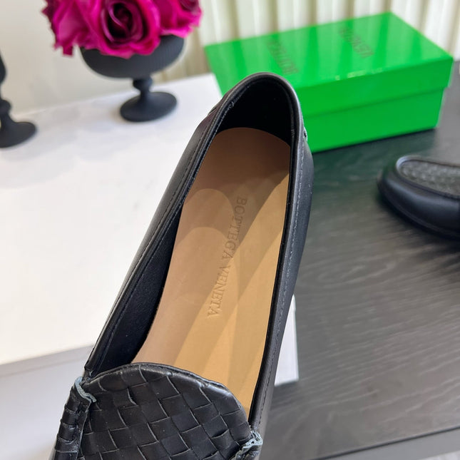 BOTTEGA VENETA 26S WOVEN LOAFERS IN BLACK LAMBSKIN
