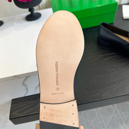 BOTTEGA VENETA 26S WOVEN LOAFERS IN BLACK LAMBSKIN