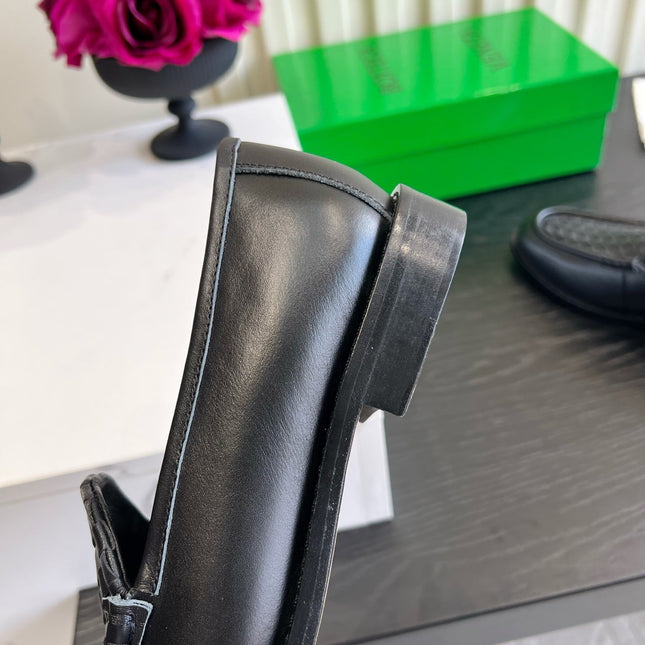 BOTTEGA VENETA 26S WOVEN LOAFERS IN BLACK LAMBSKIN