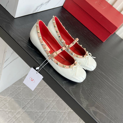 VALENTINO 26S STUD-EMBELLISHED MARY JANE IN WHITE CALFSKIN
