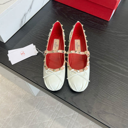 VALENTINO 26S STUD-EMBELLISHED MARY JANE IN WHITE CALFSKIN