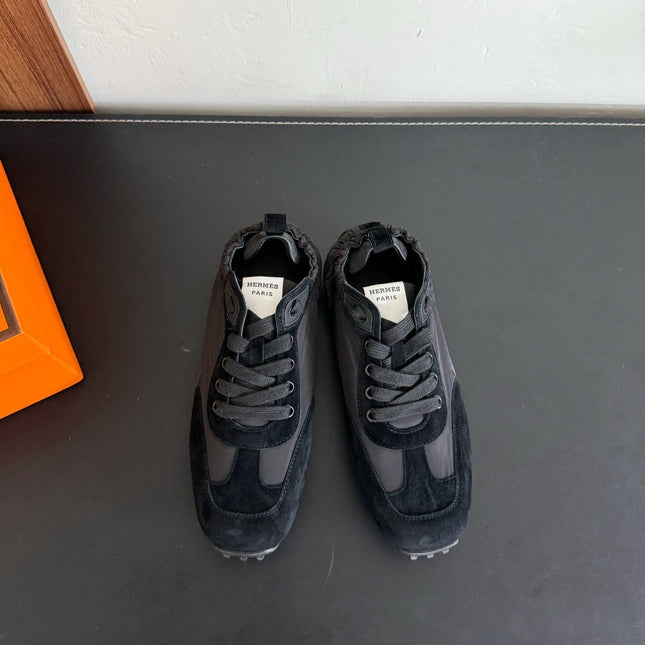 SKATEBOARD SHOES BLACK SUEDE