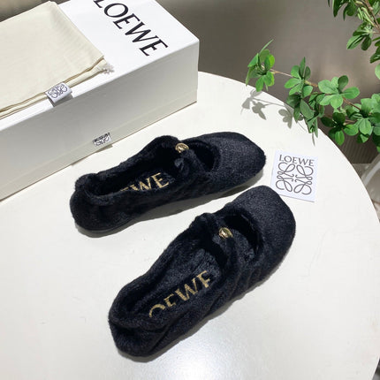 LOEWE 26S BALLET FLATS IN BLACK SHEARLING