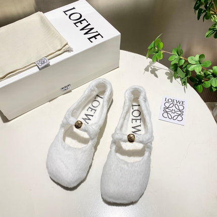 LOEWE 26S BALLET FLATS IN WHITE SHEARLING