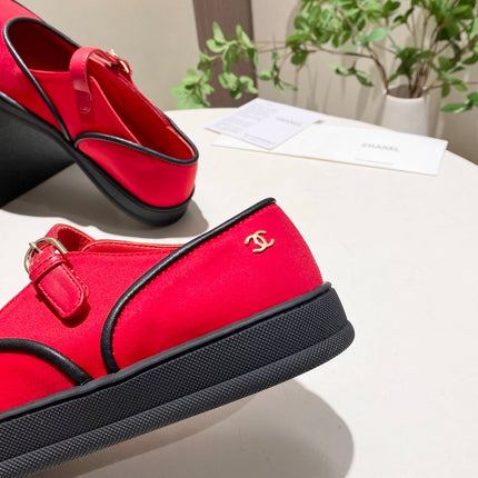 CHANEL 26S MARY JANE FLAT IN BLACK MIX RED FABRIC AND LAMBSKIN