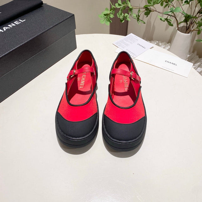CHANEL 26S MARY JANE FLAT IN BLACK MIX RED FABRIC AND LAMBSKIN