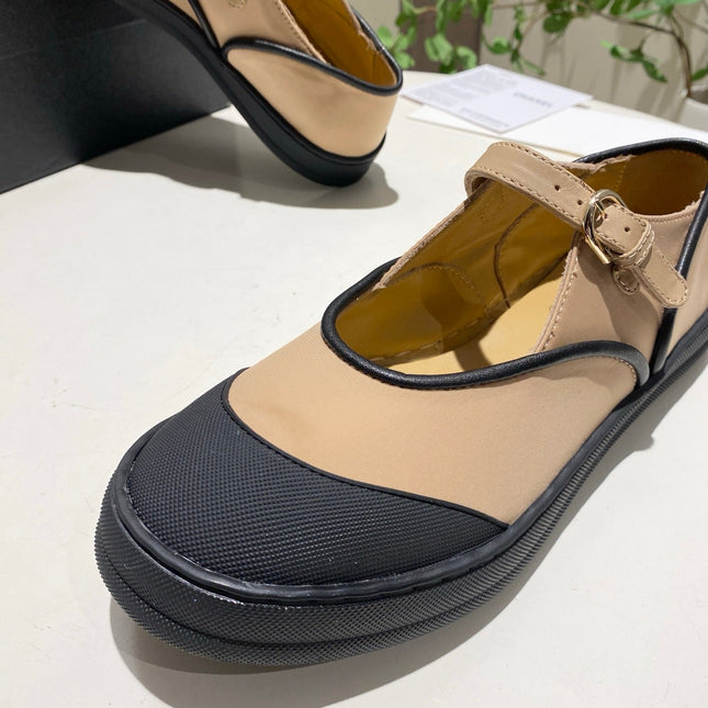 CHANEL 26S MARY JANE FLAT IN BLACK MIX BEIGE FABRIC AND LAMBSKIN