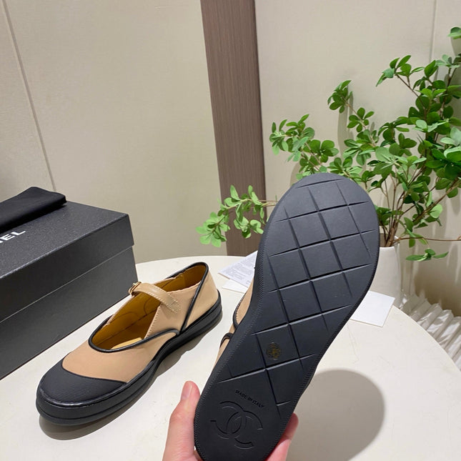 CHANEL 26S MARY JANE FLAT IN BLACK MIX BEIGE FABRIC AND LAMBSKIN