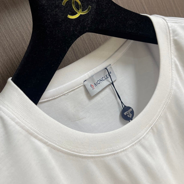 MONCLER 26S SHORT-SLEEVE T-SHIRT 697