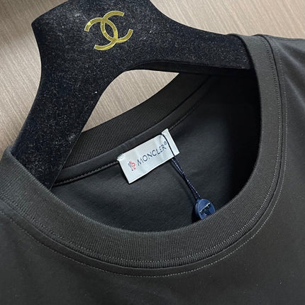 MONCLER 26S SHORT-SLEEVE T-SHIRT 696