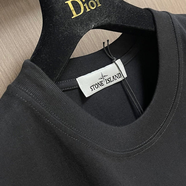 MONCLER 26S SHORT-SLEEVE T-SHIRT 688