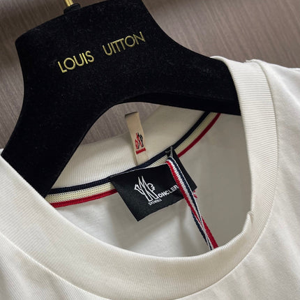 MONCLER 26S SHORT-SLEEVE T-SHIRT 686