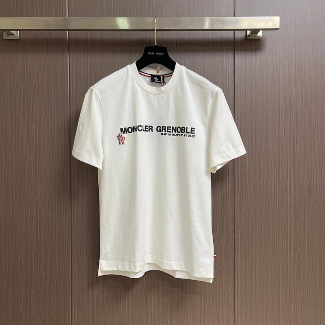 MONCLER 26S SHORT-SLEEVE T-SHIRT 686