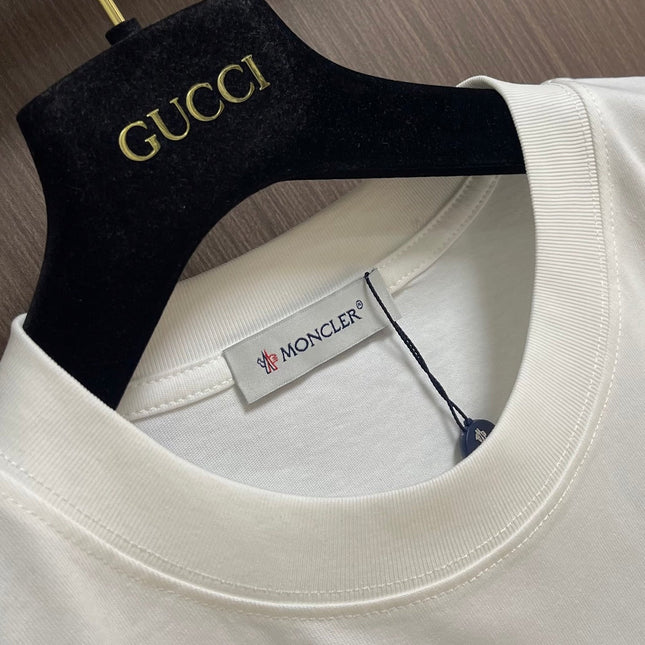 MONCLER 26S SHORT-SLEEVE T-SHIRT 680