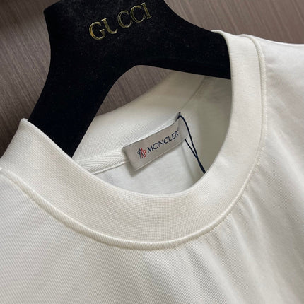 MONCLER 26S SHORT-SLEEVE T-SHIRT 689