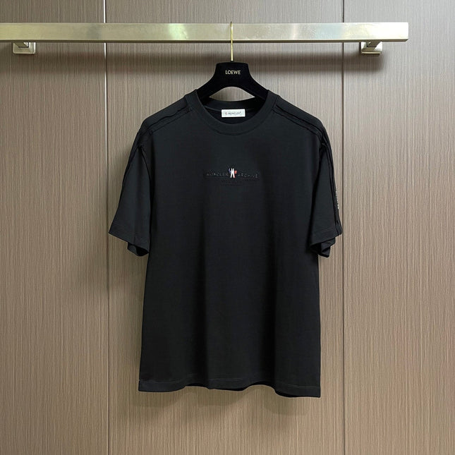 MONCLER 26S SHORT-SLEEVE T-SHIRT 678