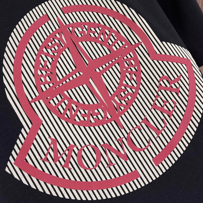 MONCLER 26S SHORT-SLEEVE T-SHIRT 677