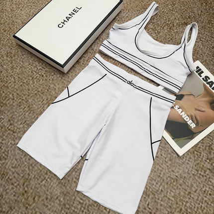 ALO 26S SPORTS BRA AND BIKER SHORTS SET 397