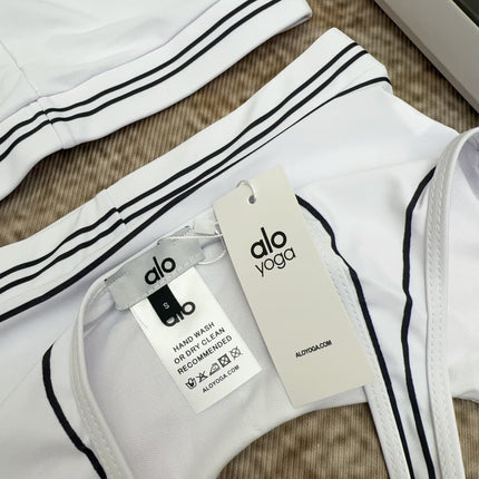 ALO 26S SPORTS BRA AND BIKER SHORTS SET 397