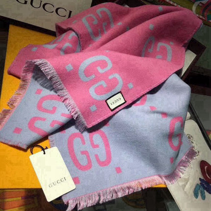 GUCCI 25S SCARF 180 IN WOOL 596385