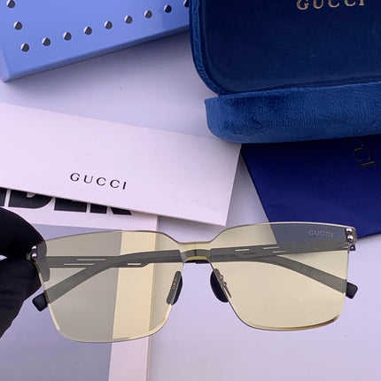 GUCCI 26S SQUARE FRAME IN METAL 422541