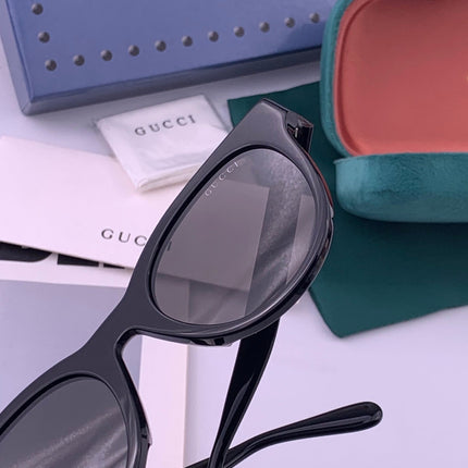 GUCCI 26S SQUARE FRAME IN ACETATE 424714