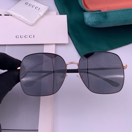 GUCCI 26S SQUARE FRAME IN METAL 426413