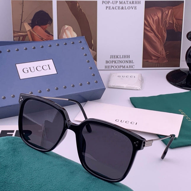 GUCCI 26S SQUARE FRAME IN ACETATE 426415
