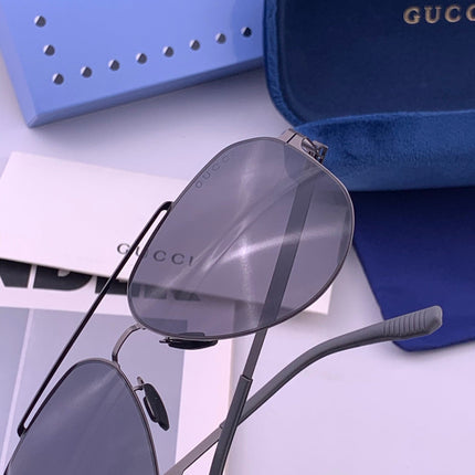 GUCCI 26S AVIATOR FRAME IN METAL 426429