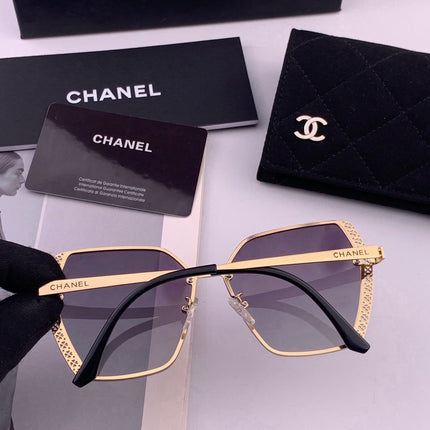 CHANEL 26S OVERSIZED SQUARE FRAME IN METAL 507034