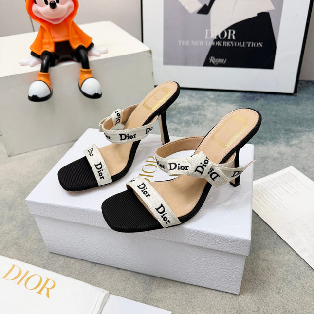 DIOR 26S HEELED SANDAL 95MM IN BLACK AND WHITE WITH J'ADIOR STRAPS CANVAS