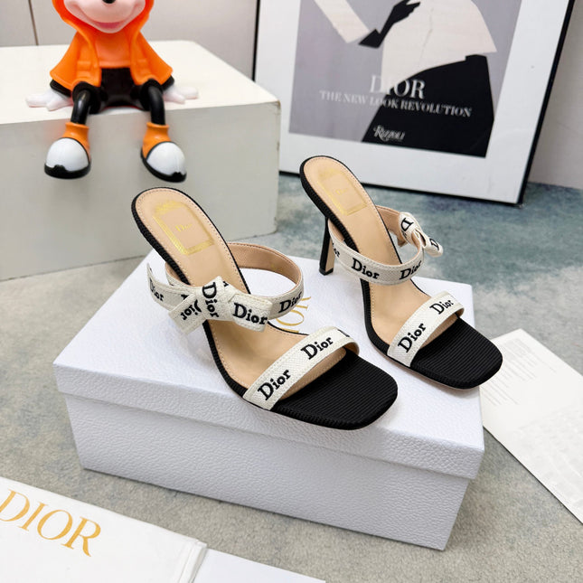 DIOR 26S HEELED SANDAL 95MM IN BLACK AND WHITE WITH J'ADIOR STRAPS CANVAS