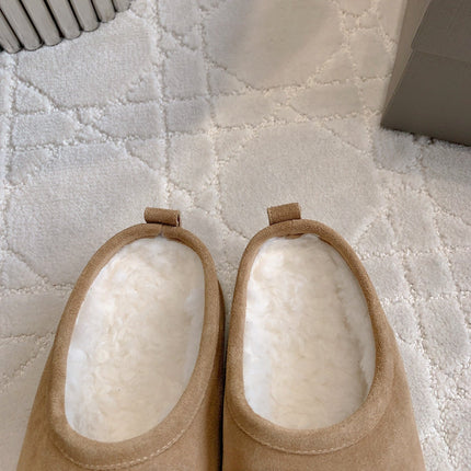 ALASKA SLIPPER IN CAMEL BROWN SUEDE