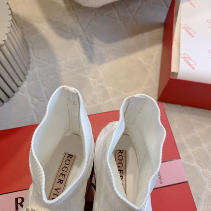 VIV' RUN LIGHT SOCKS ANKLE BOOTS IN WHITE FABRIC STRASS BUCKLE