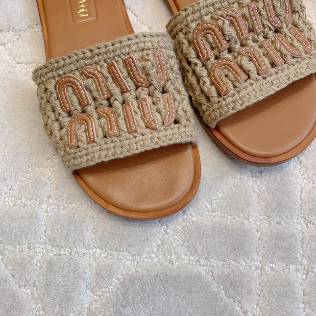 MIUMIU 26S SLIDE SANDALS IN LIGHT BROWN CALFSKIN AND WOOL