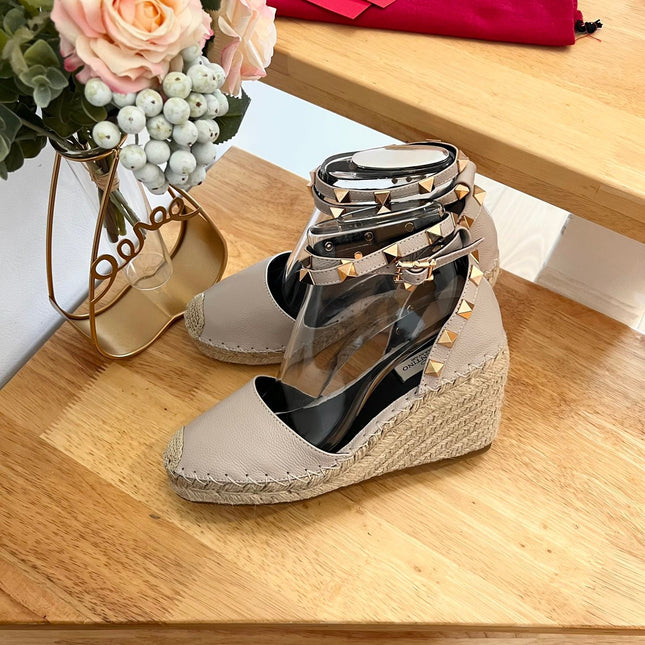 VALENTINO 26S WEDGE SHOES IN BEIGE CALFSKIN