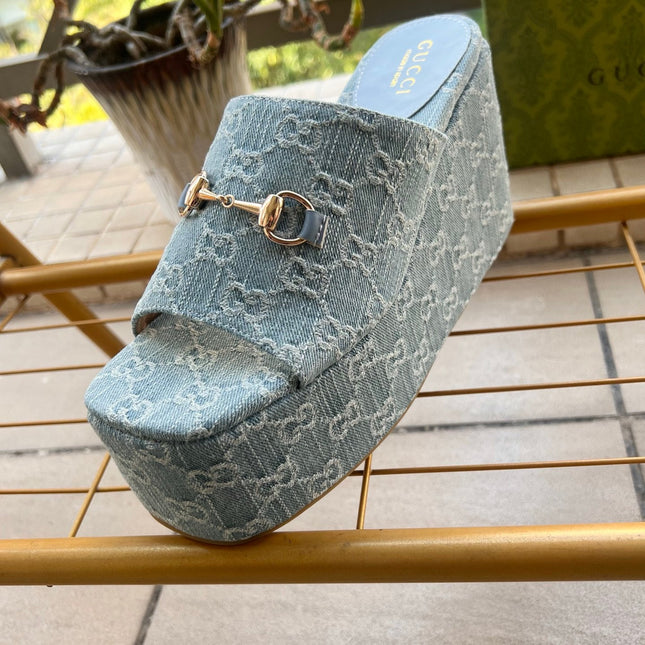 GUCCI 26S WEDGE SANDALS 100 MM IN LIGHT BLUE DENIM