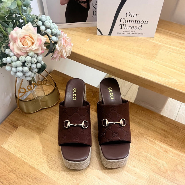 GUCCI 26S WEDGE SANDALS 100 MM IN BROWN SUEDE