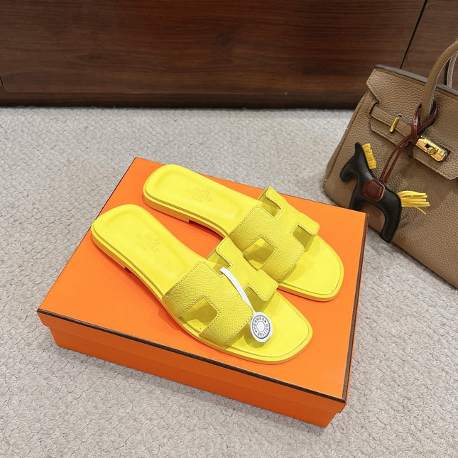 HM 26S ORAN SANDAL IN YELLOW LAMBSKIN