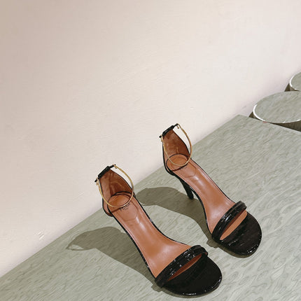 FENDI HIGH-HEELED 85 MM IN BLACK LAMBSKIN WITH GOLD HARDWARE