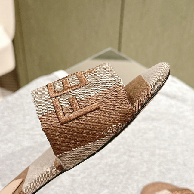 FENDI 26S SLIDE SANDALS IN BEIGE AND BROWN CANVAS